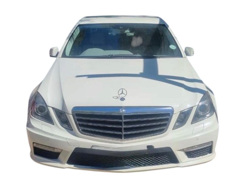 2010 Mercedes Benz E63 AMG