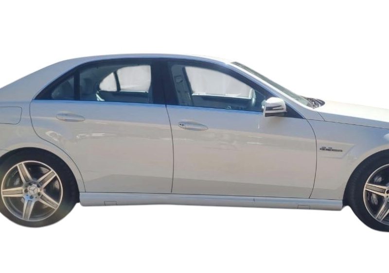 2010 Mercedes Benz E63 AMG