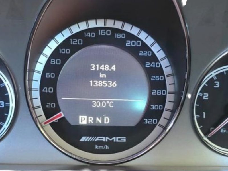 2010 Mercedes Benz E63 AMG